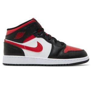 Air Jordan 1 fire red